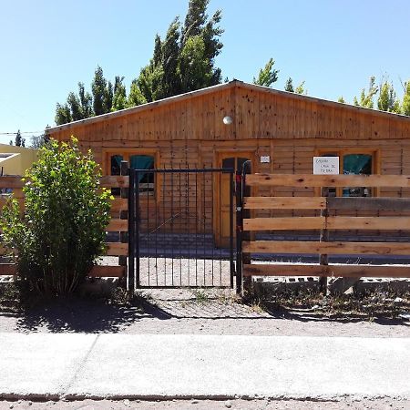 Cabanas Casa De Piedra Perito Moreno Exterior foto